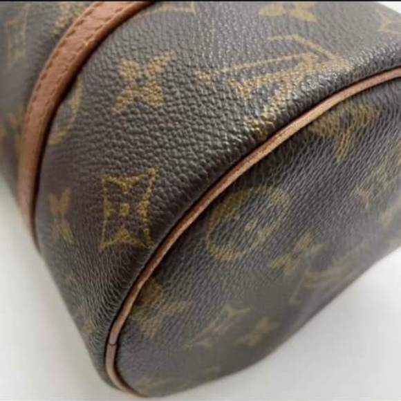 LV Monogram papillon 26 Handbag - Picture 7 of 12